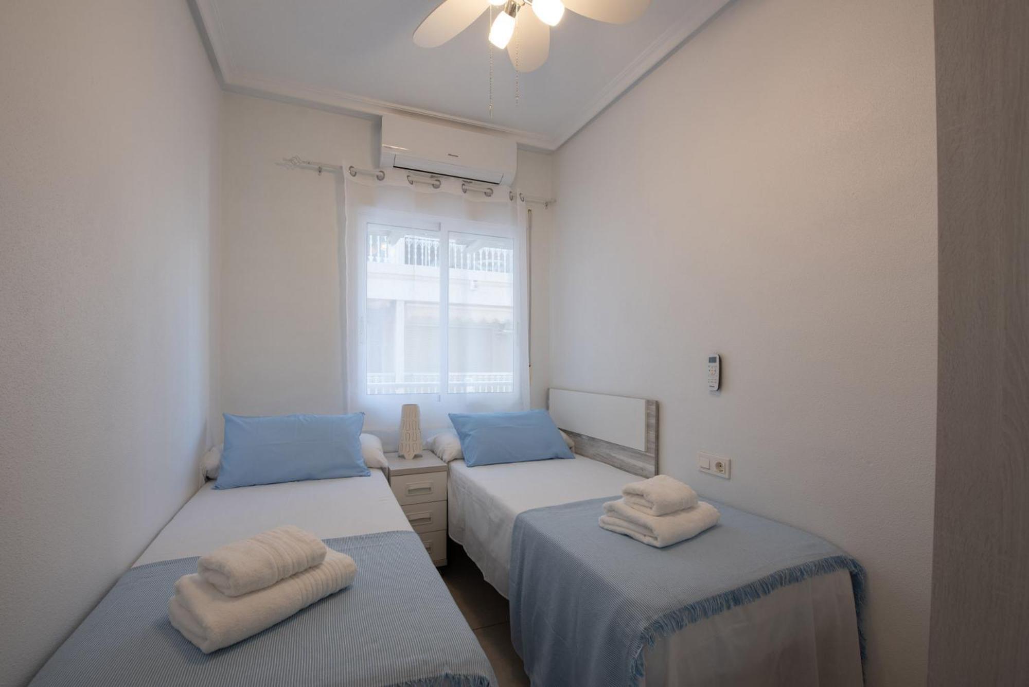 Apartamento Arena Playa Levante Santa Pola Luaran gambar