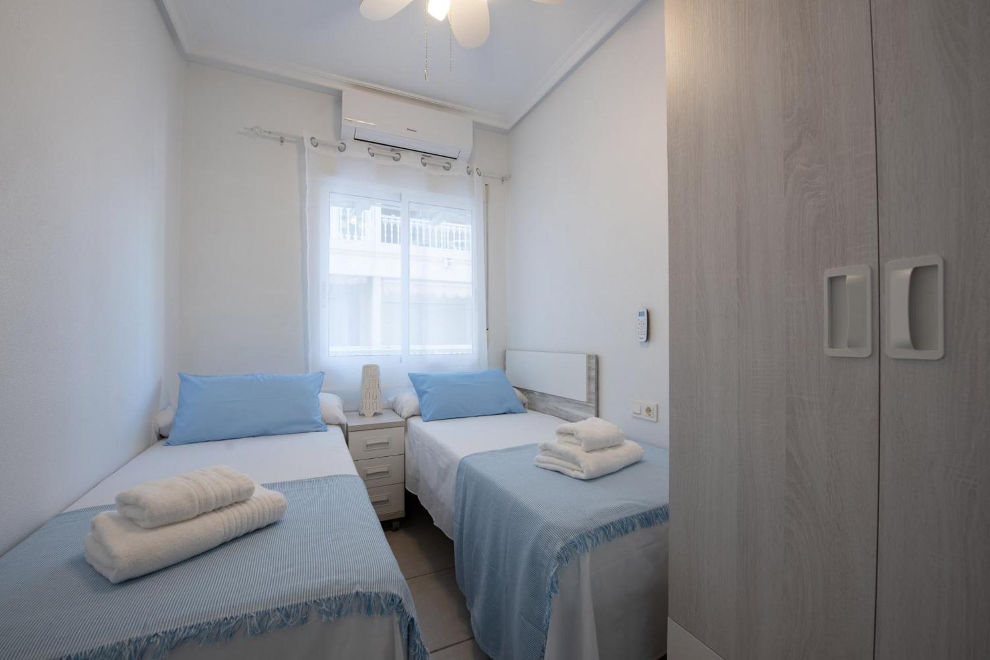 Apartamento Arena Playa Levante Santa Pola Luaran gambar